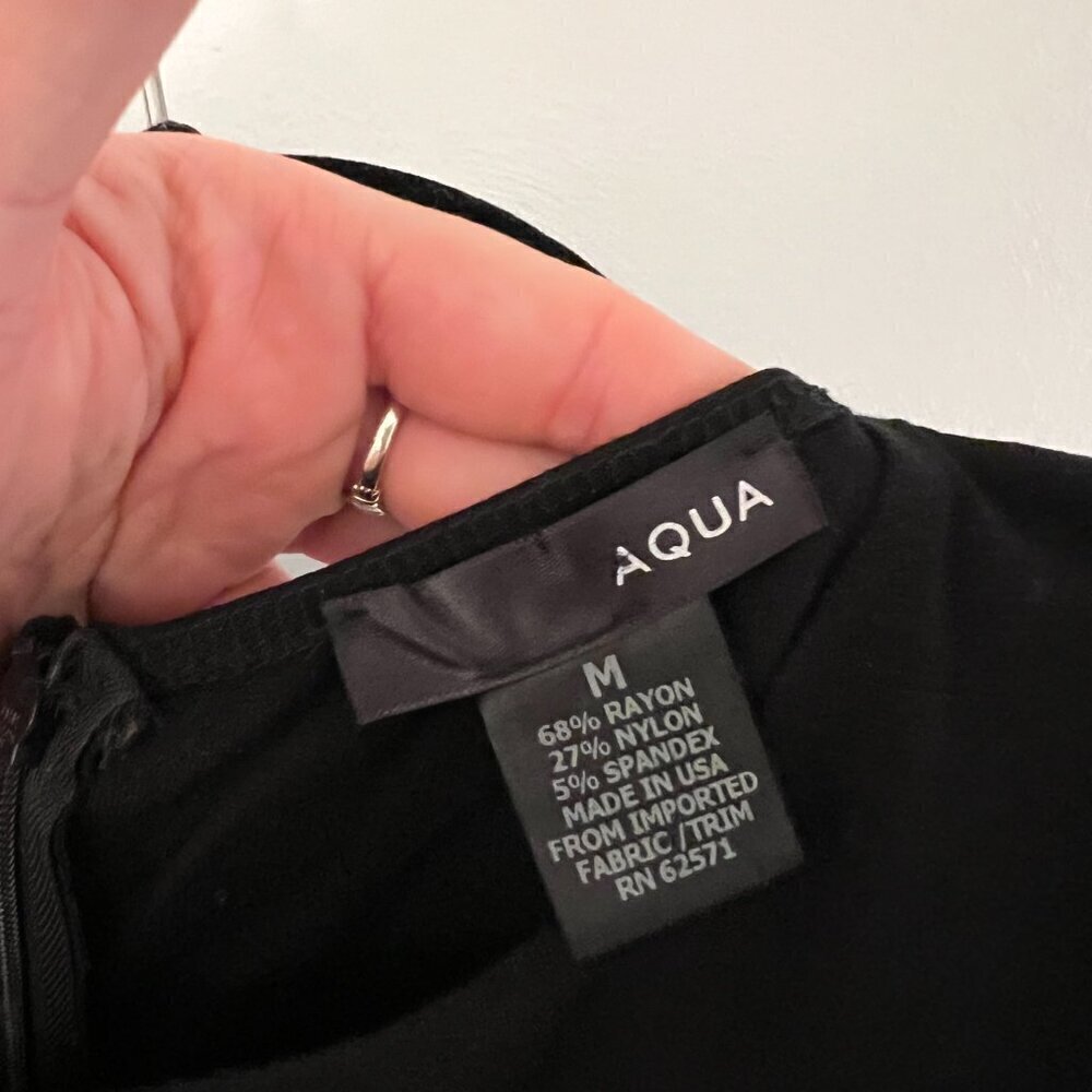 Aqua Scallop Color-Block Dress - Black & White - Size Medium 🖤 - Picture 4 of 6